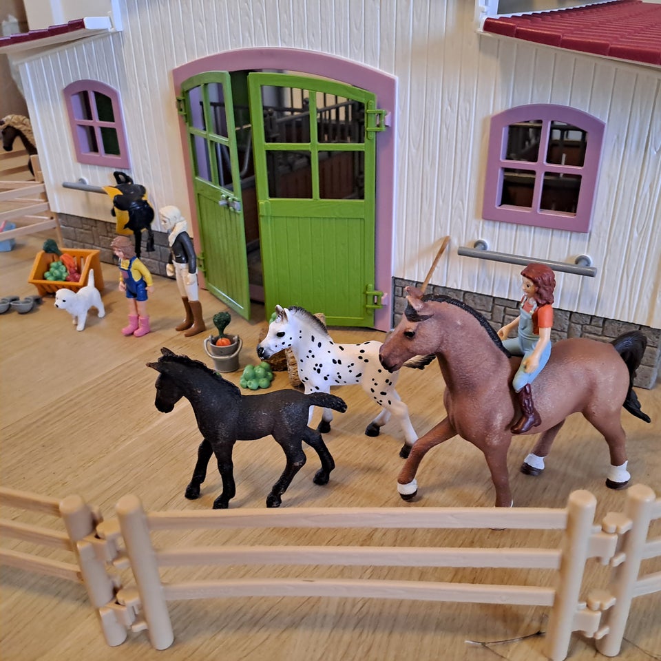 Bondegård, Schleich, Schleich