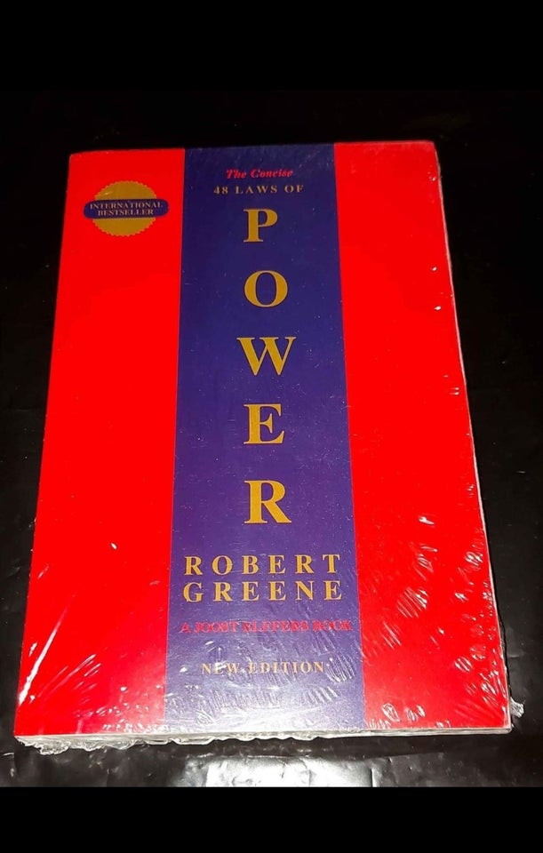 The 48 Laws Of Power, Robert Greene