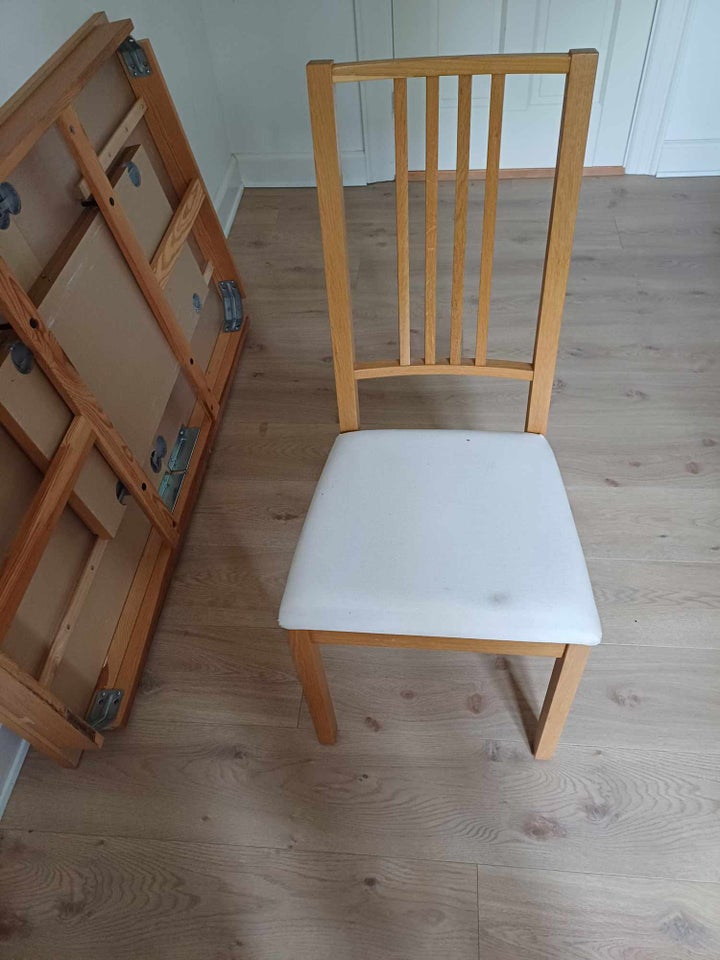 Spisebord m/stole Ikea