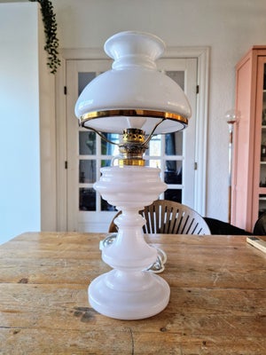 Lampe Opalineglas