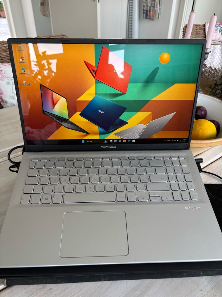 Asus Vivobook 156" ( Win 11)  AMD