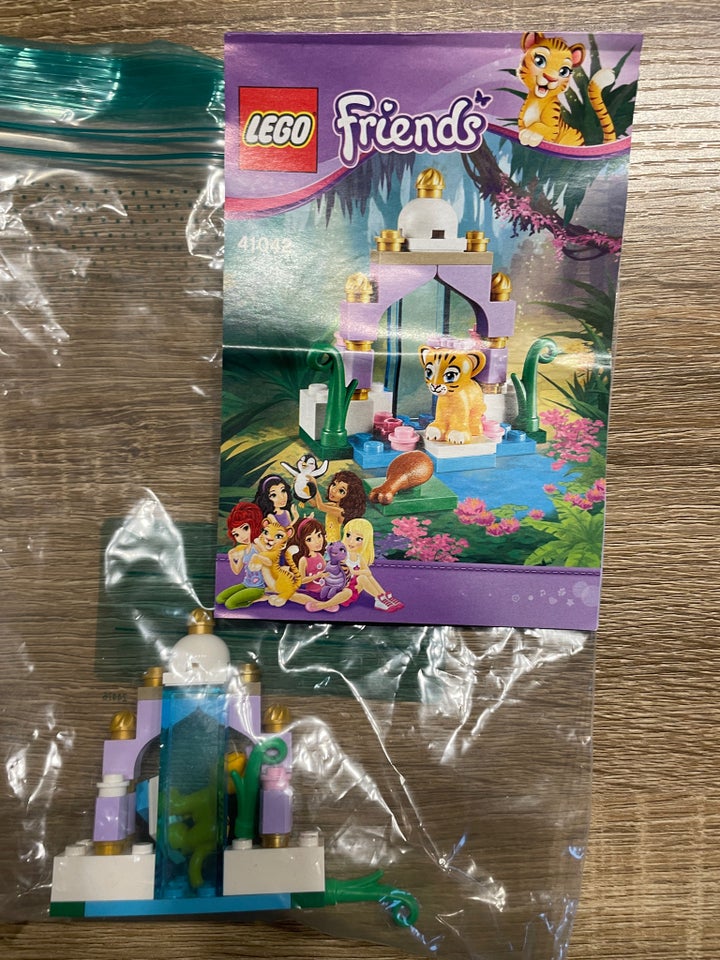 Lego Friends,