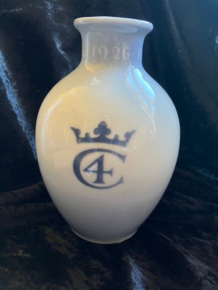 RC Vase Royal Copenhagen 1926