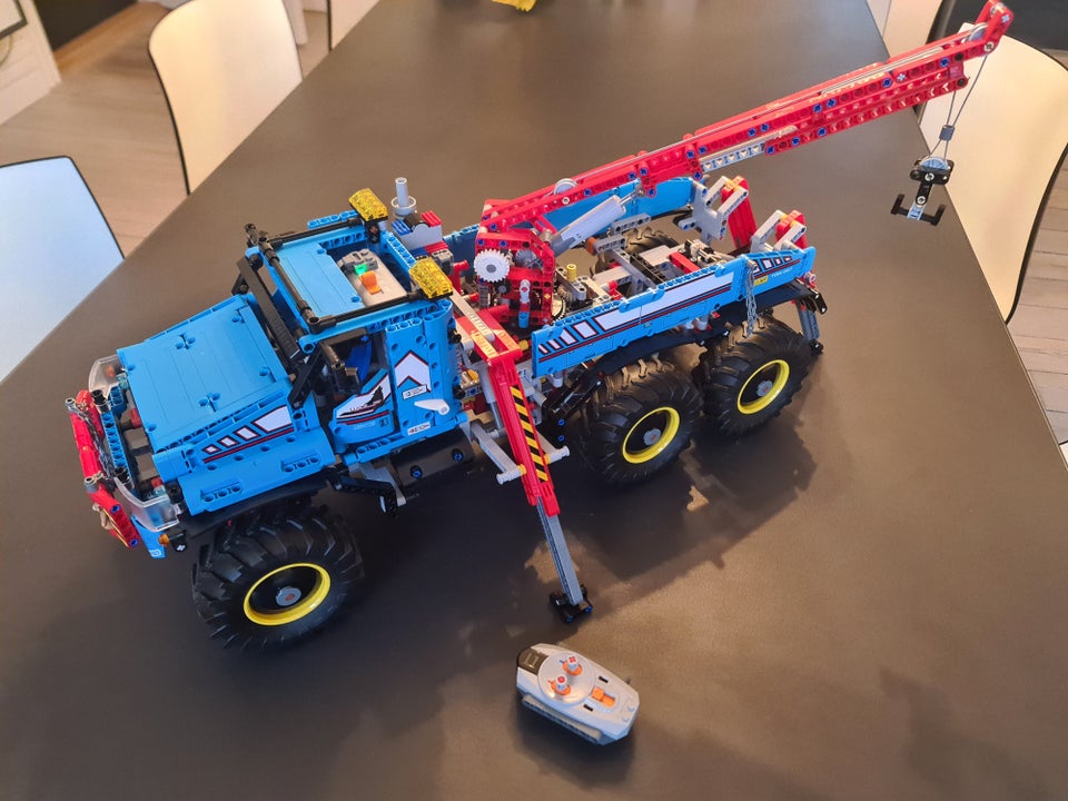 Lego Technic, 42070 6x6 All Terrain