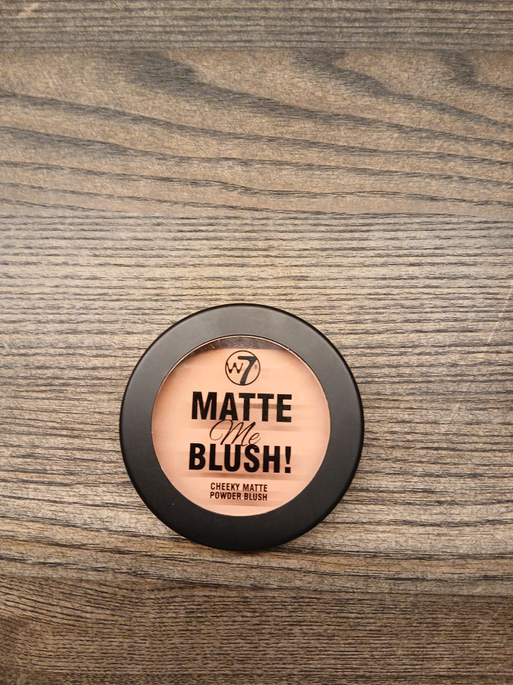 Makeup, Matte me blush, W7