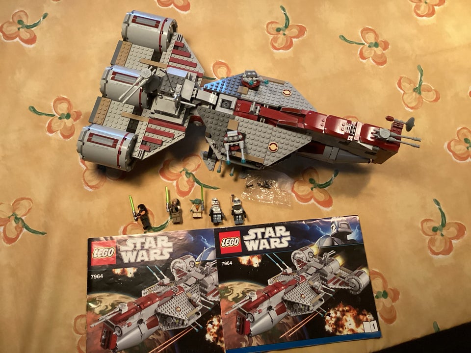 Lego Star Wars Republic Frigate