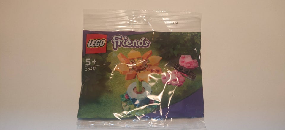 Lego Friends, Flere sæt