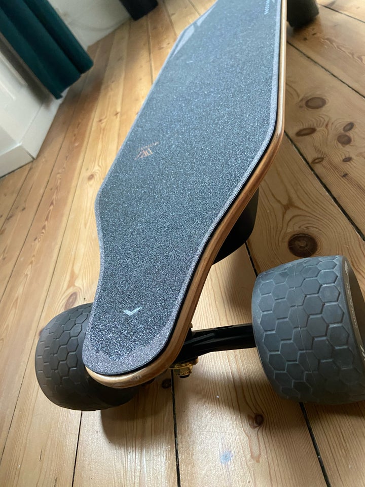 Skateboard, Wowgo