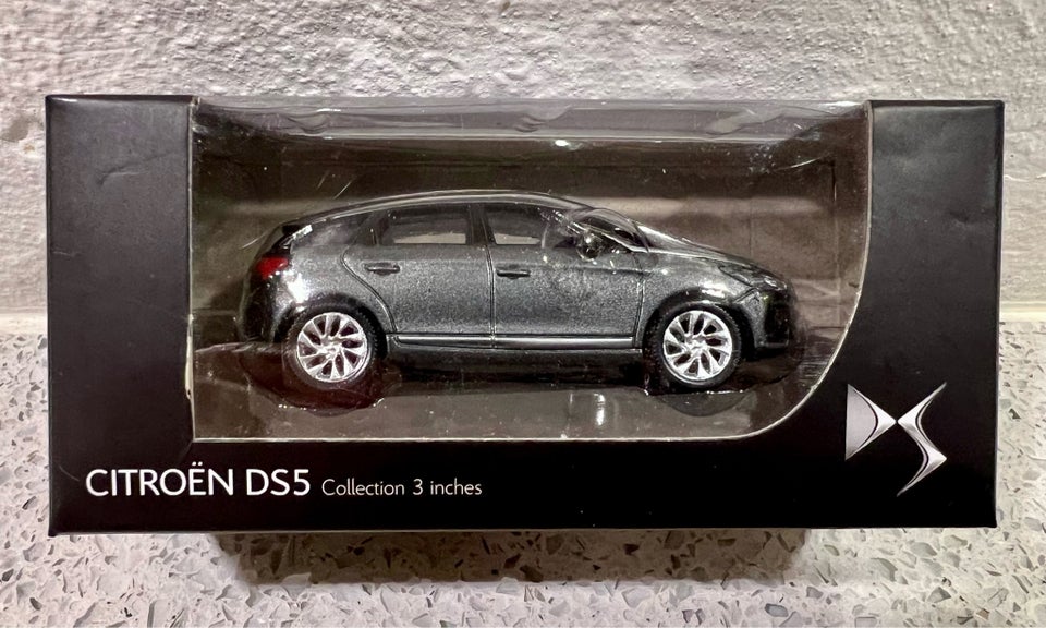 Modelbil, Citroën DS5