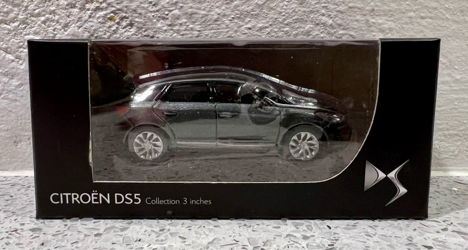 Modelbil, Citroën DS5