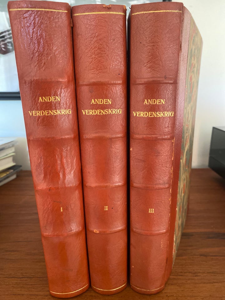 Anden verdenskrig I-III, J.