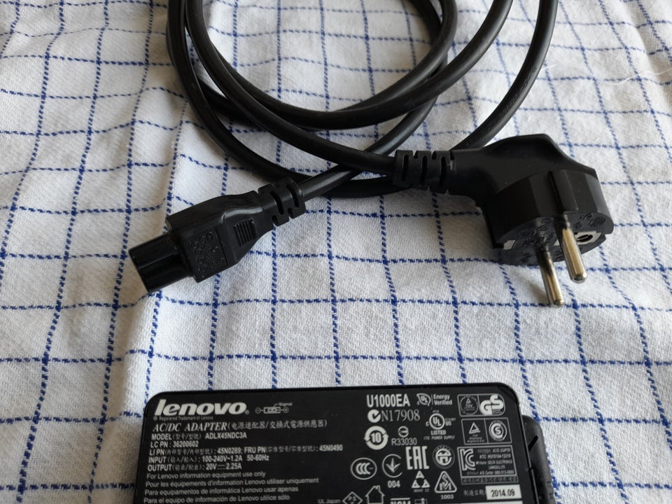 Strømforsyning Lenovo Perfekt