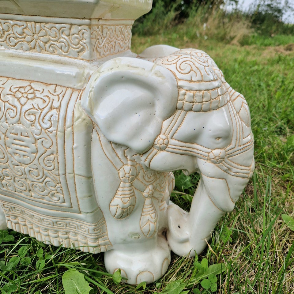 Porcelæns elefant