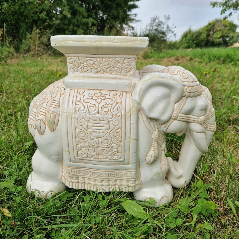 Porcelæns elefant