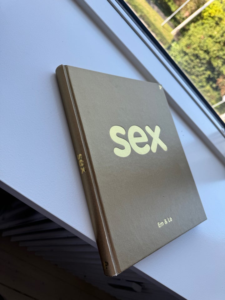 Sex Em og lo genre: romantik