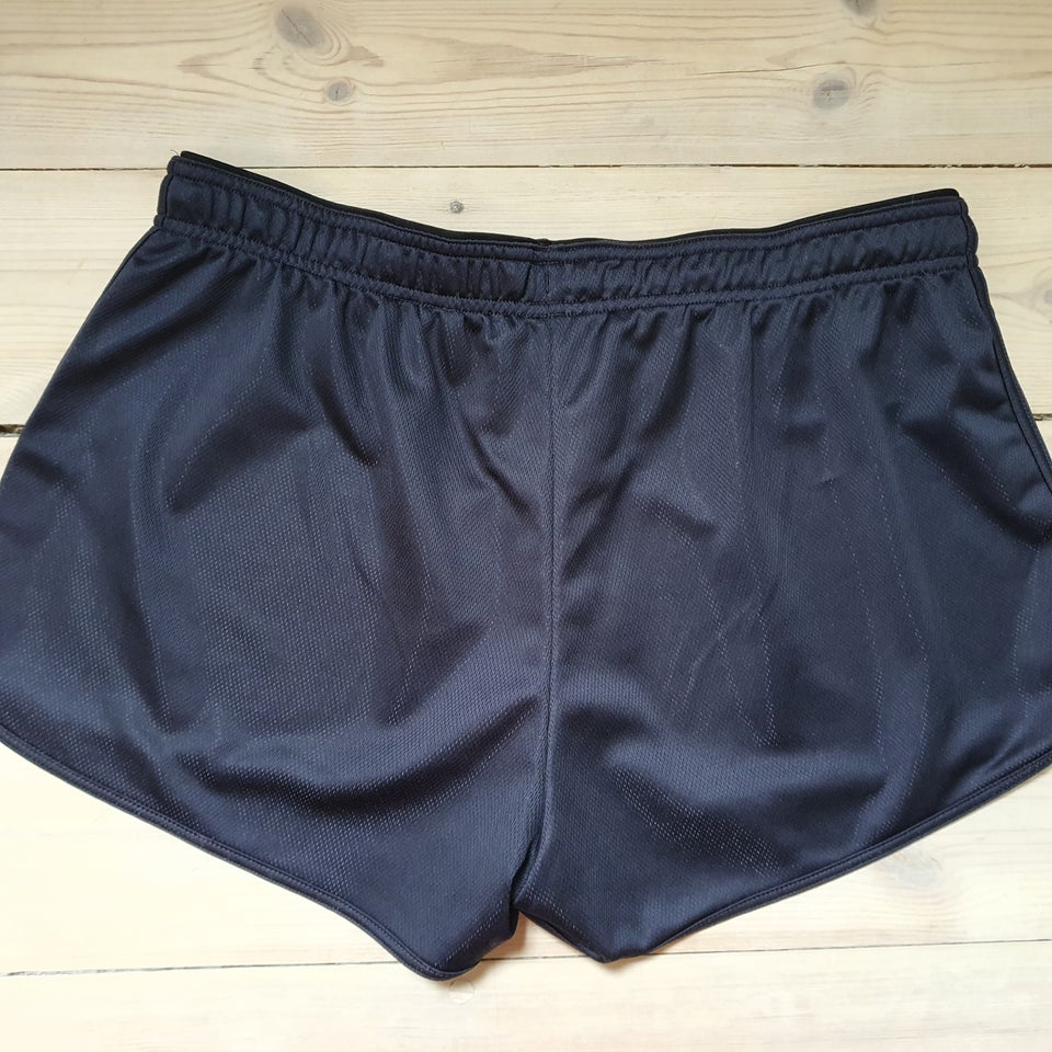 Fitnesstøj trænings shorts HM