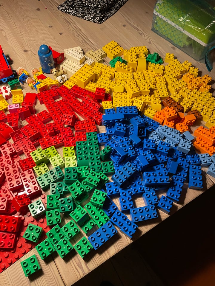 Lego Duplo, Div klodser