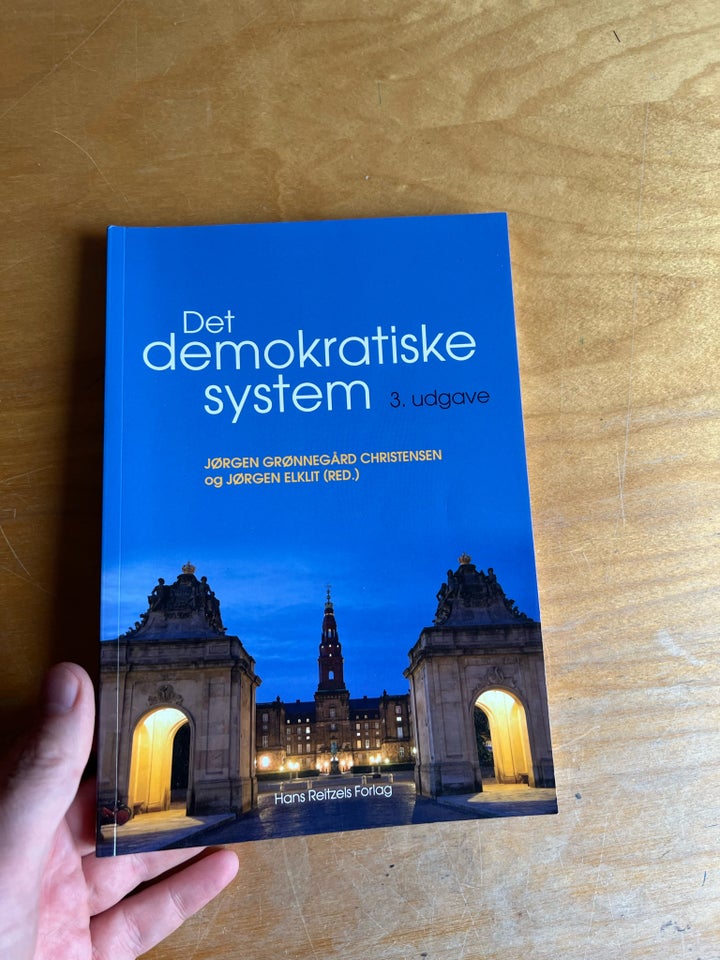 Det demokratiske system,