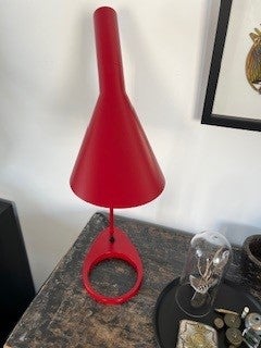 Arne Jacobsen AJ Bordlampe