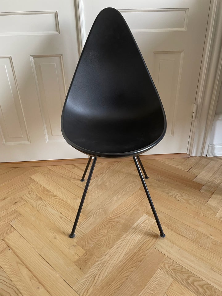 Arne Jacobsen, Dråben,