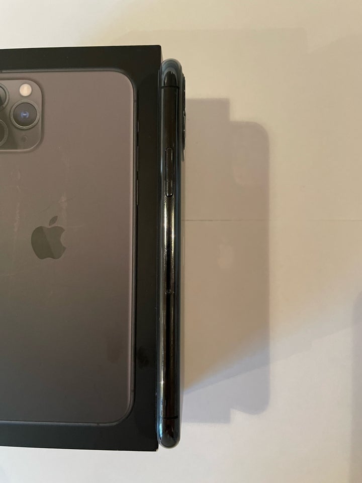 iPhone 11 Pro, 256 GB, grå