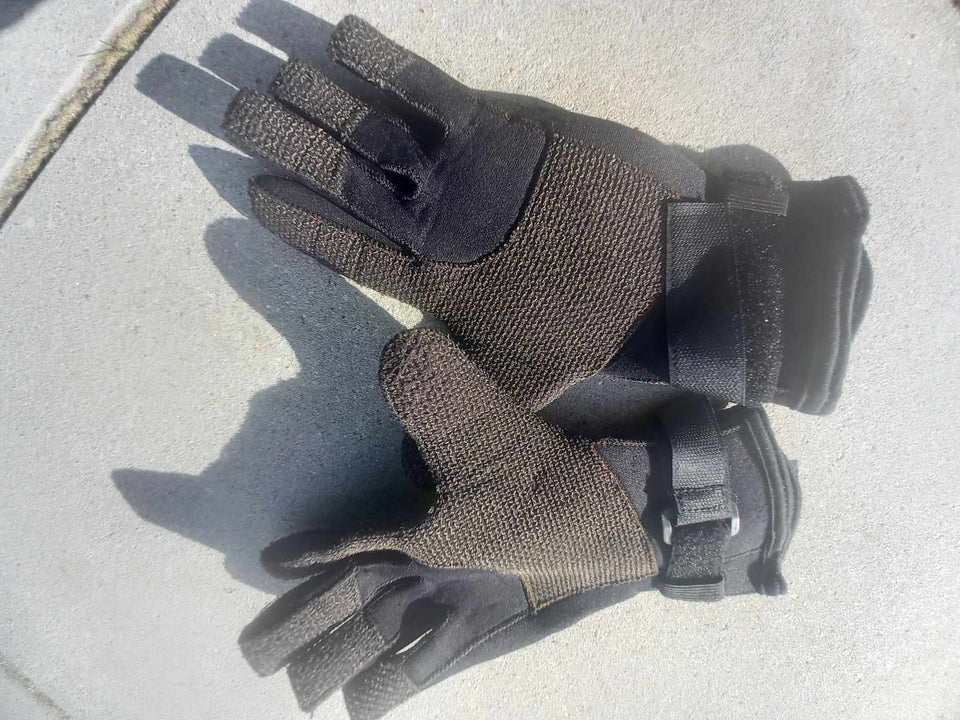 Kynay Neoprene 3 mm gloves