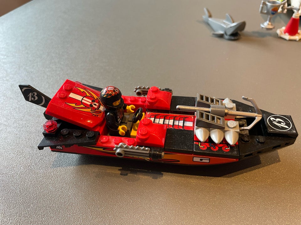 Lego World of Racers 8897