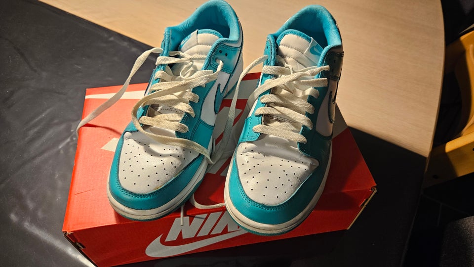 Sneakers, Nike, str. 42,5