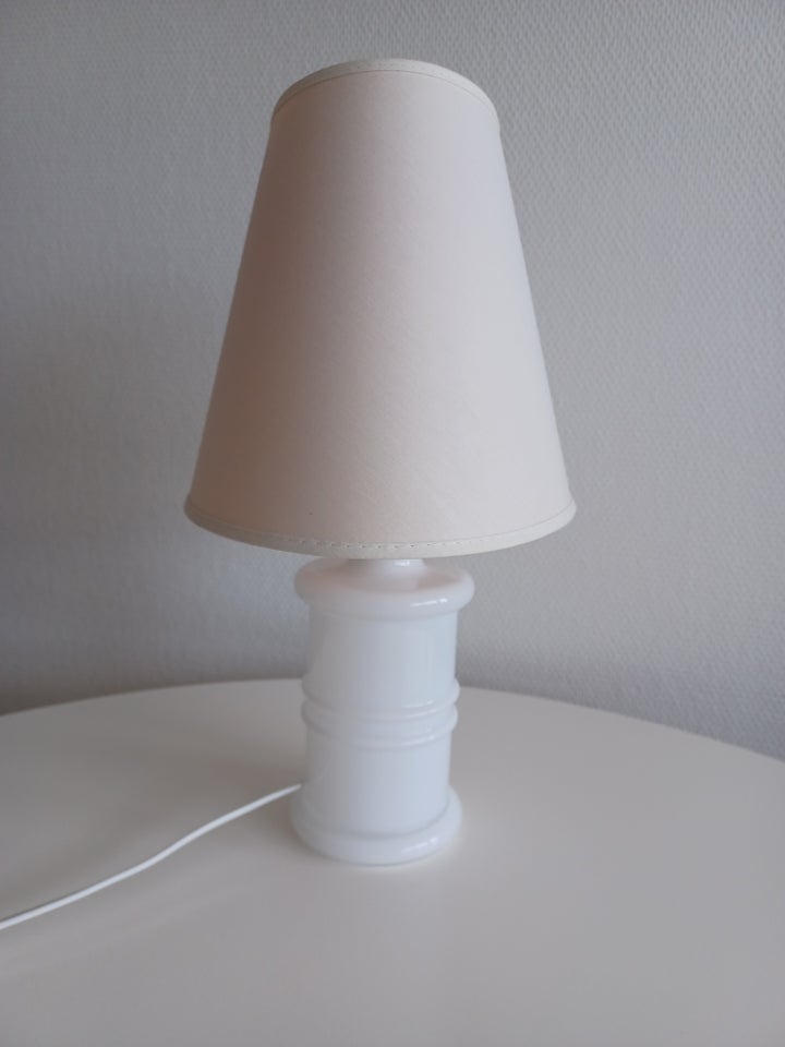 Anden bordlampe, Holmegård