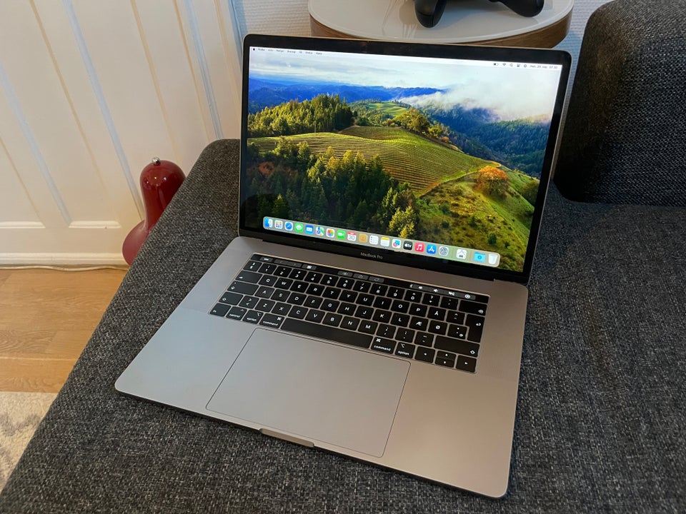 MacBook Pro, A1990 , 2.6 GHz