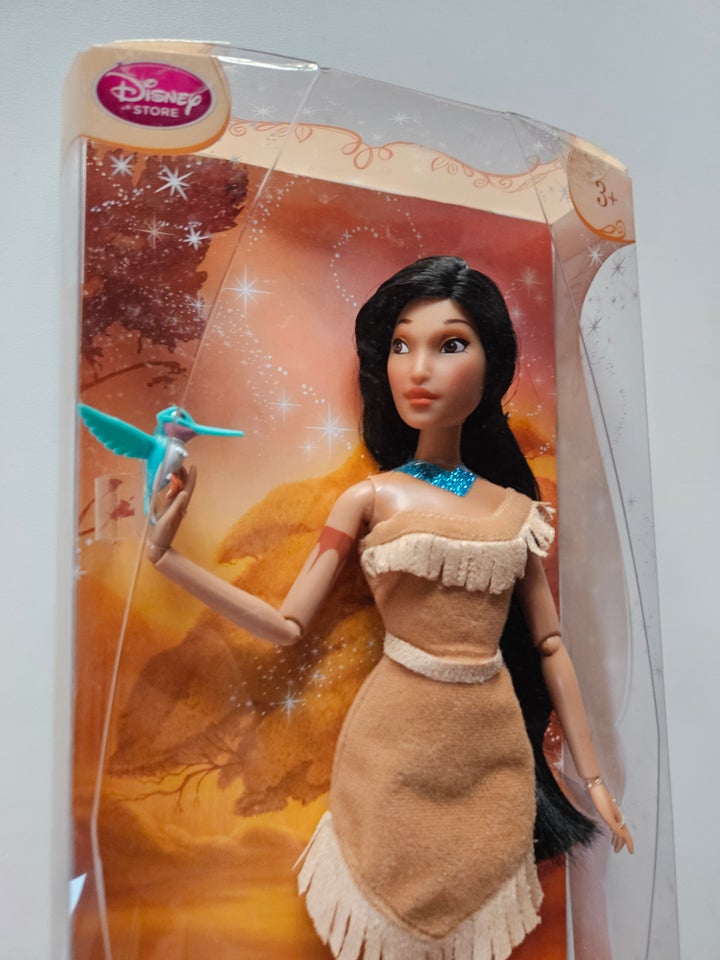 Barbie, Pocahontas Disney dukke