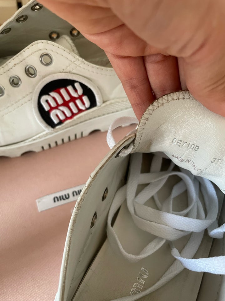 Sneakers, str. 37, Miu Miu