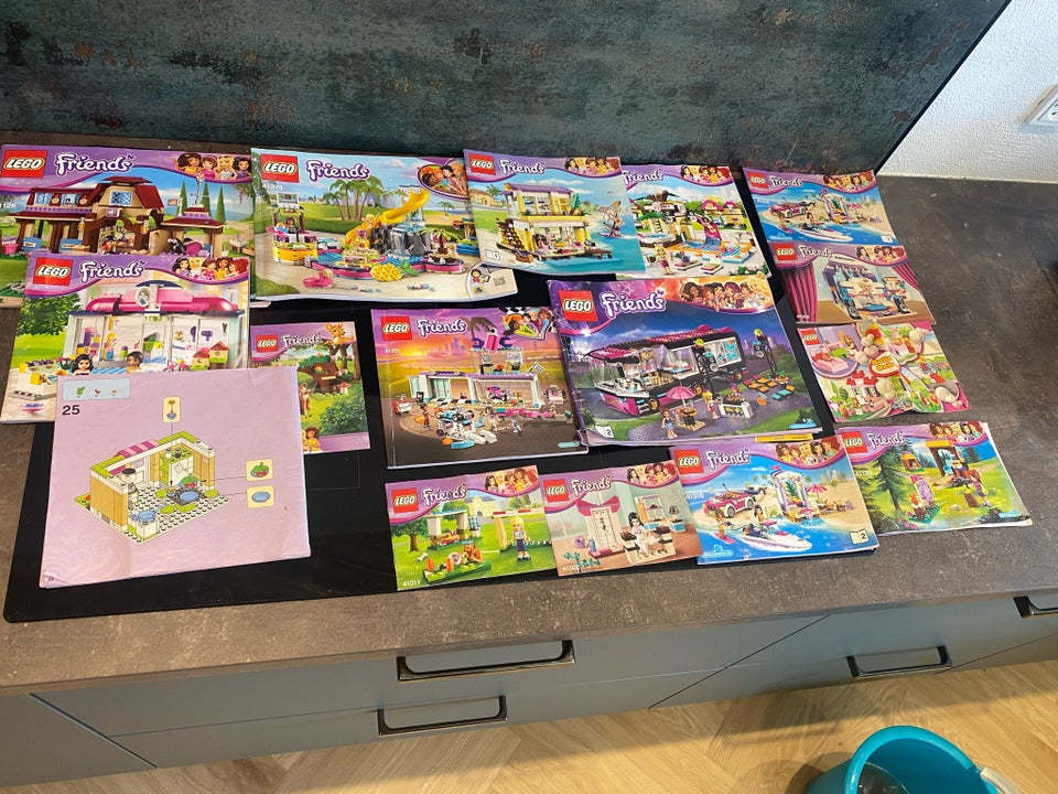 Lego Friends, 15 sæt