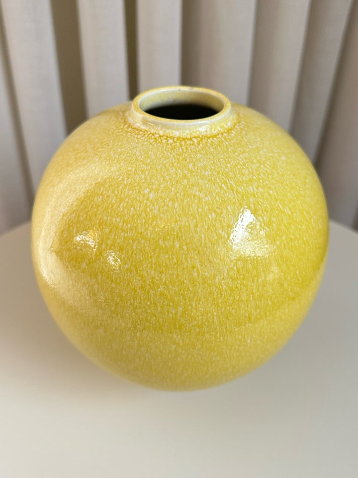 Okkergul keramik vase, Kahler 