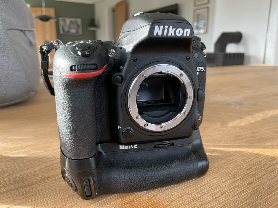 Nikon Nikon D750 kit med 24-120 mm