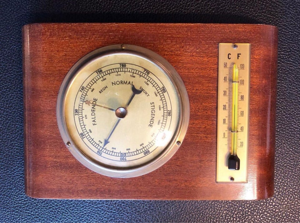 Barometer, Teak