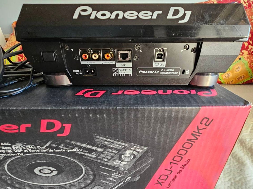 XDJ-1000 Mk2 Afspiller, Pioneer DJ