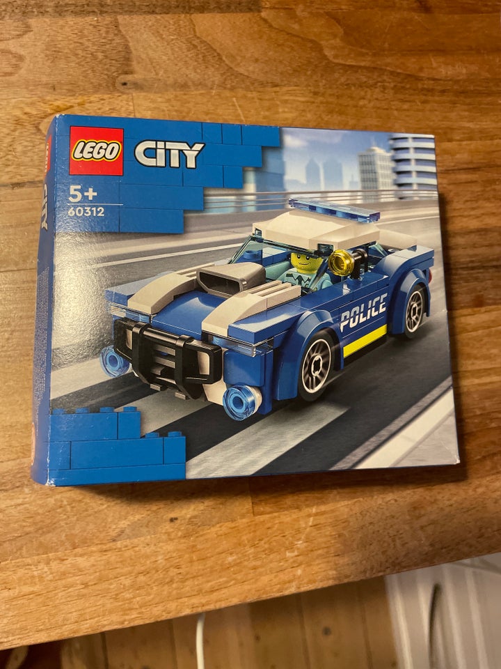 Lego City, Politibil 60312