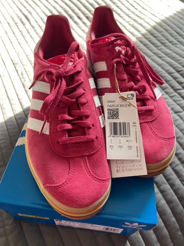 Sneakers, str. 40,5, Adidas