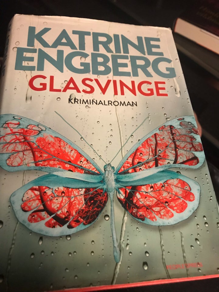 Glasvinge, Katrine Engberg,