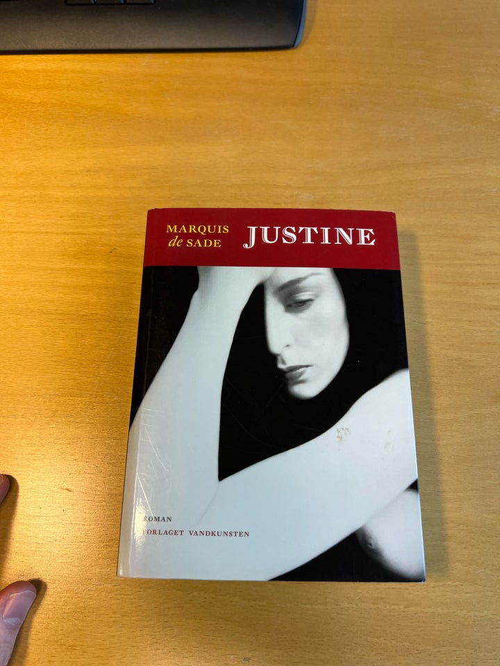 Justine, Marquis de Sade, genre: