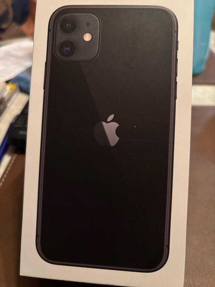 iPhone 11, 64 GB, sort