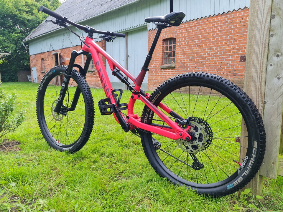 Canyon Neuron 7 full suspension