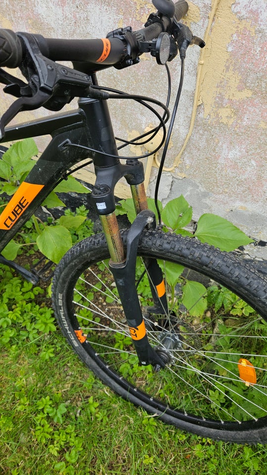 Cube hardtail 17 tommer
