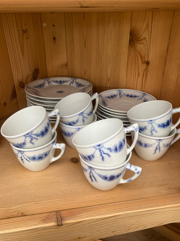 Porcelæn, Kaffestel med kage