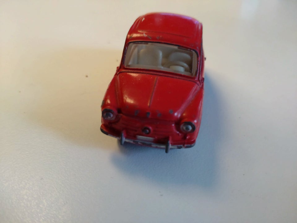 Biler DINKY FIAT 600