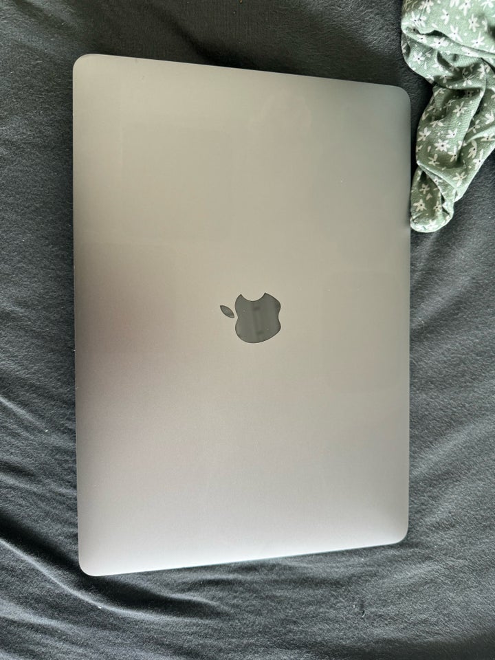 MacBook Pro, MacBook pro 2019, God