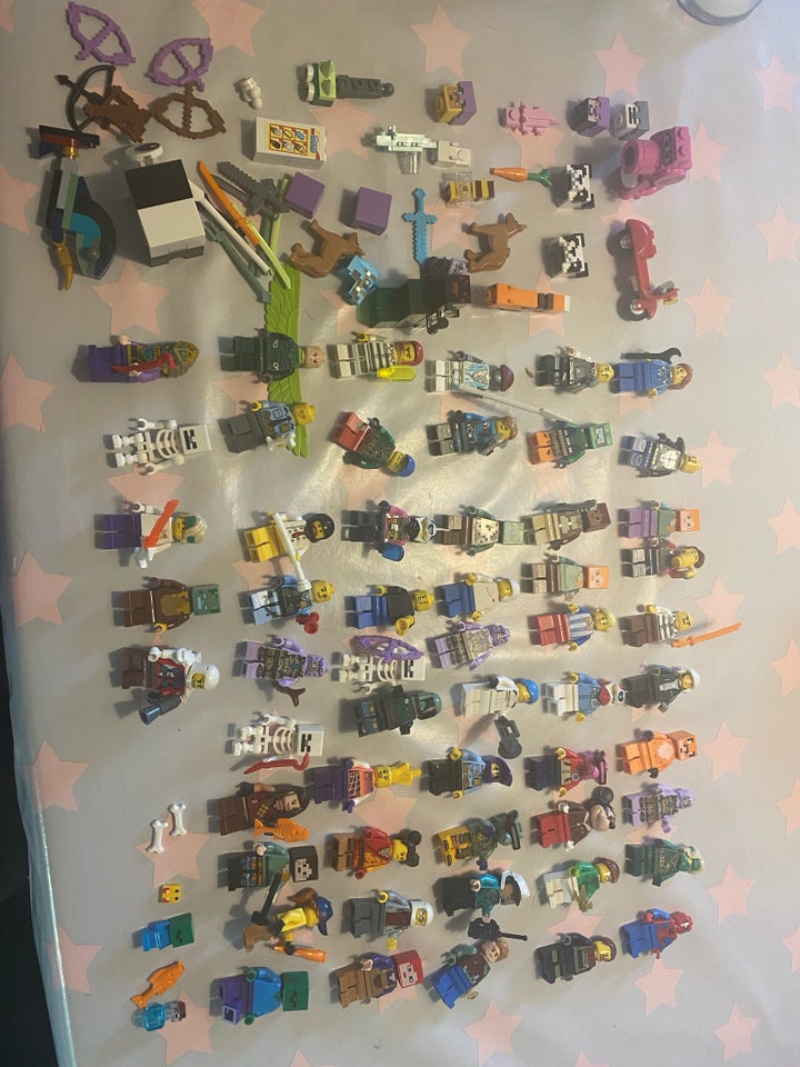 Lego Minifigures, Diverse