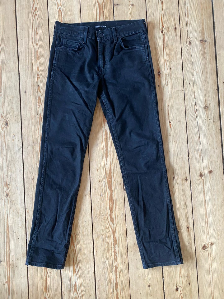 Jeans, Lewis, str. 30