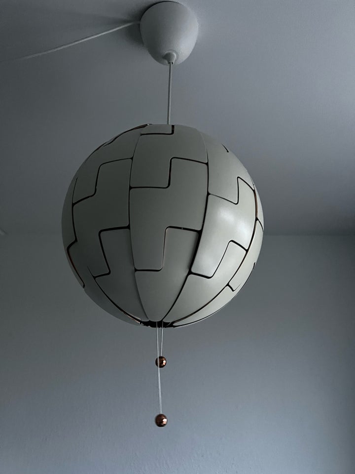 Anden loftslampe, Ikea PS